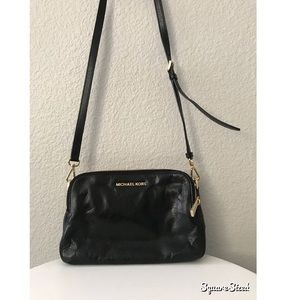Michael Kors Leather Classic shoulder purse